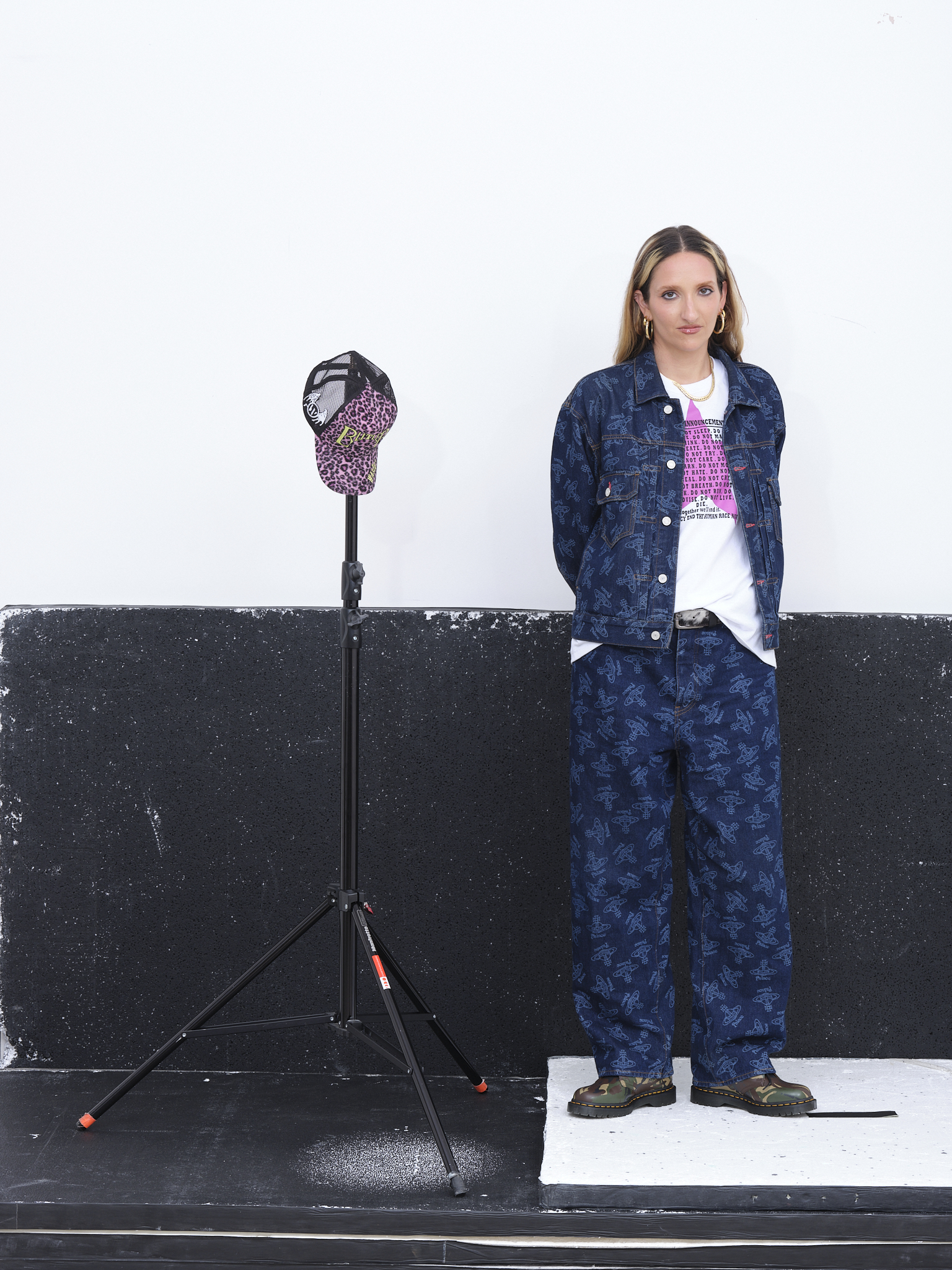Saint Ludo studio portrait